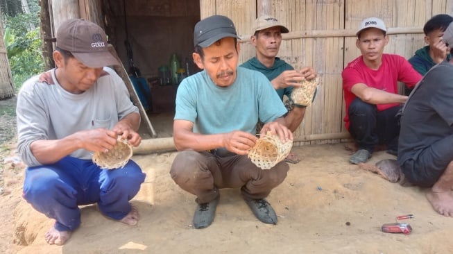 Melestarikan Hutan Lindung Batutegi lewat Program HKm