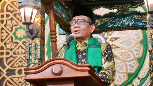 Viral Lagi Mahfud MD Usir Penggugat di Ruang Sidang MK, Netizen Bandingkan dengan Hakim Konstitusi Sekarang