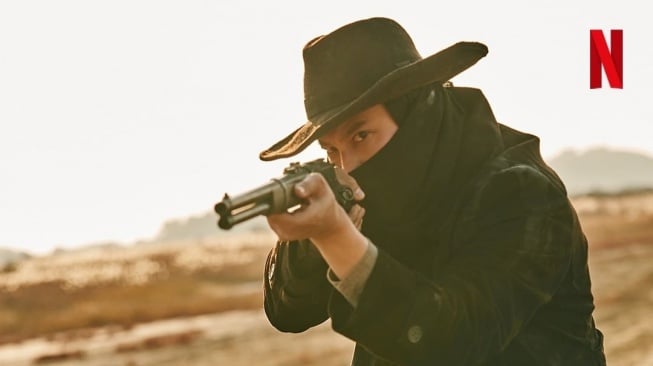 Potret Kim Nam Gil di Song of the Bandits (Instagram/@netflixkcontent) 