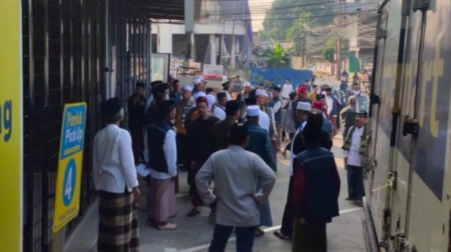 Kronologi GBI Cinere Digeruduk: Walkot Depok Sebut Tak Berizin, Menag Turun Tangan