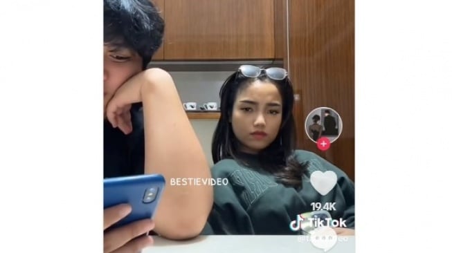 Fuji ketus stop jodohkan dirinya dengan orang lain (TikTok/@tahuvideo)