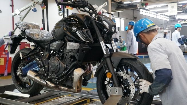 Yamaha Indonesia produksi moge perdana buatan Tanah Air untuk pasar Eropa, yaitu Yamaha MT-07 [PT YIMM].