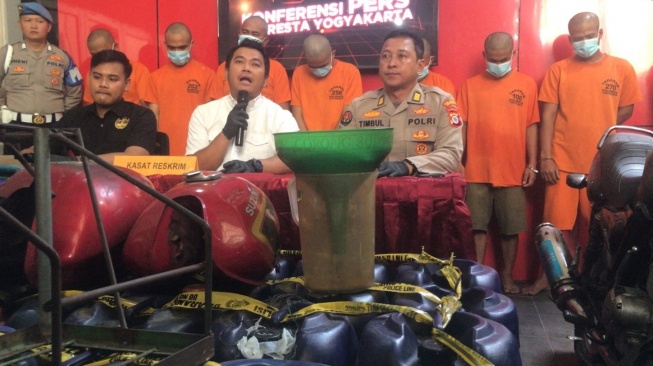 Sindikat Penjualan BBM Subsidi Ilegal Dibongkar Polisi, Modus Modifikasi Tangki dan Suap Petugas