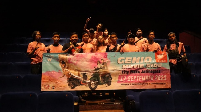 Kegiatan HGRI bertema Genio Movie Ride juga diisi acara nonton bareng yang mendukung karya film Indonesia [Wahana].