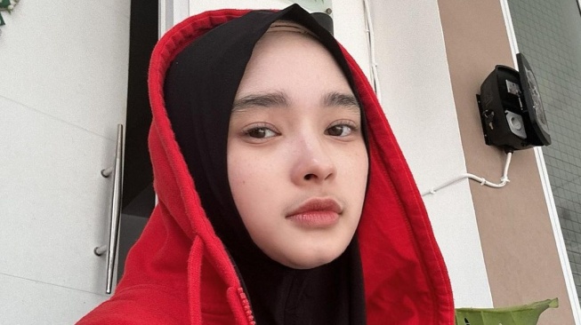 Main Tenis, Outfit Inara Rusli Banjir Pujian: Cantiknya Pakai Banget