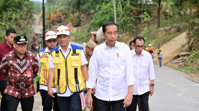 Terbang ke IKN, Jokowi Bakal Groundbreaking Bandara hingga Cek Jalan Tol Penghubung