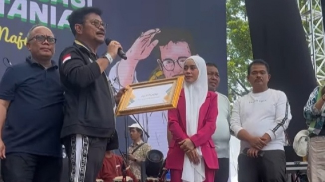 Jadi Duta Petani Milenial, Ini 5 OOTD Kece Lesti Kejora yang Harganya Ratusan Juta