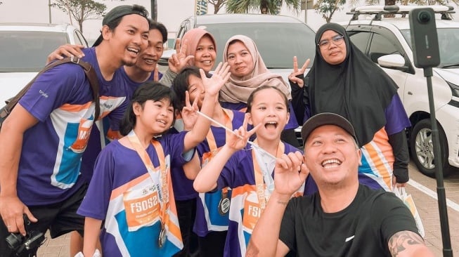 Potret Gempi Pertama Kali Ikut Kids Run (Instagram/@gisel_la)