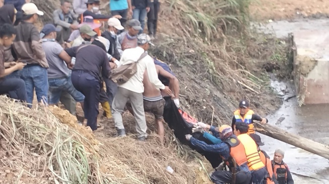 Korban Tenggelam di Embung PT Sweet Indo Lampung Ditemukan Meninggal
