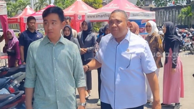 Jawaban Tegas Gibran Kala Dirayu Cabut dari PDIP Demi Cawapres Prabowo: Gak Bisa Seenaknya Ke Luar