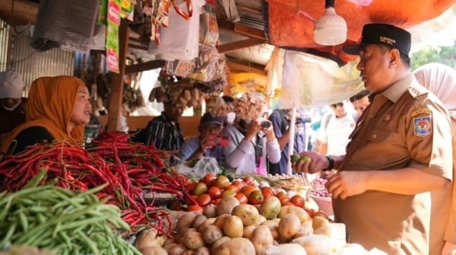 Harga Jeruk Nipis Mahal, Penjual Coto Makassar Lakukan Hal Ini