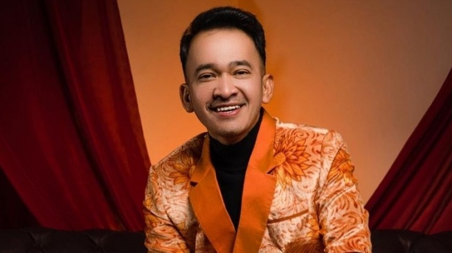 Artis Speak Up TikTok Shop Dilarang Berjualan (Instagram/@ruben_onsu)