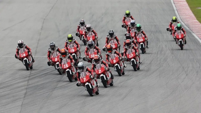 Trio Rider Muda Binaan Astra Honda Persiapan Berlaga di Sirkuit Twin Ring Motegi, Jepang