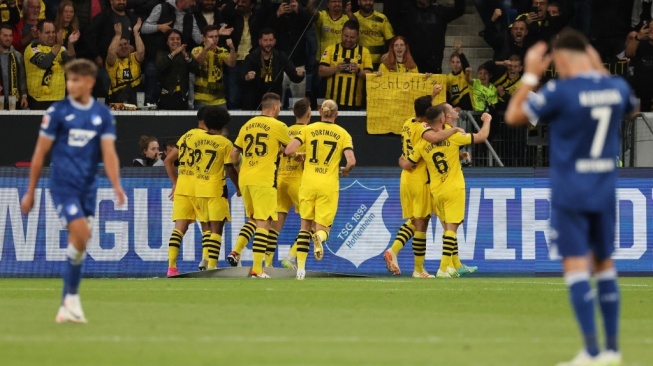 Borussia Dortmund Puncaki Klasemen Bundesliga usai Bungkam Hoffenheim, Salip Bayern Munich