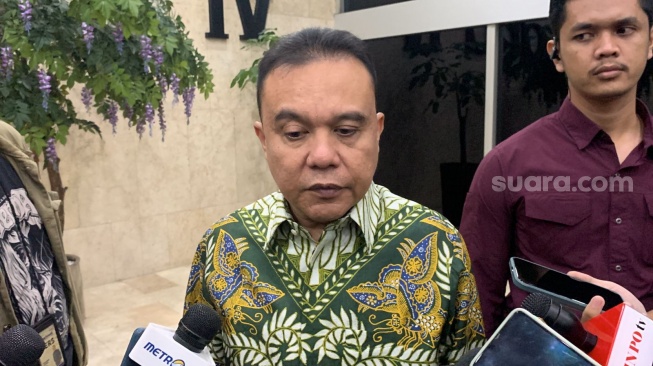 Tangisan Sufmi Dasco di Balik Keunggulan Telak Prabowo-Gibran