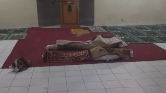 Deretan fakta mengenai jenazah terlantar di Kabupaten Bandung. Dua jenazah akhirnya dimakamkan. (istimewa)