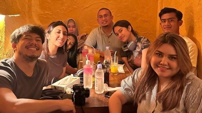 Potret Pratama Arhan dan Azizah Salsha Dikunjungi Andre Rosiade (Instagram/@andre_rosiade)