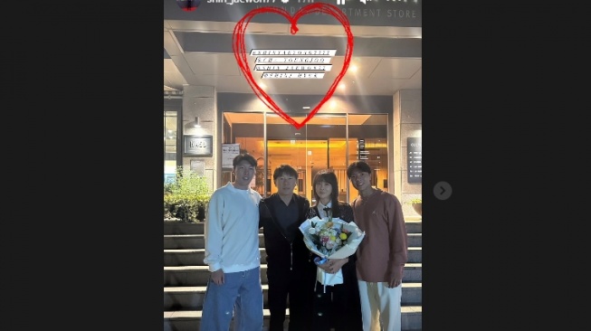 Shin tae-yong bertemu istri dan dua putranya di Korea Selatan (Instagram/shin_jaewon77)