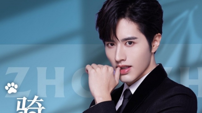 5 Drama China Romantis Luo Zheng, Spesialis CEO Arogan dan Bucin!