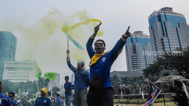 Tok! MK Tolak Gugatan UU Cipta Kerja Yang Diajukan Kelompok Buruh