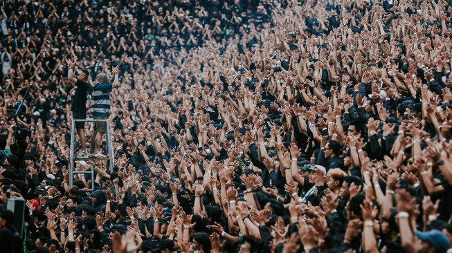 Suporter PSS Sleman, Brigada Curva Sud. (Instagram/bcsxpss.1976)