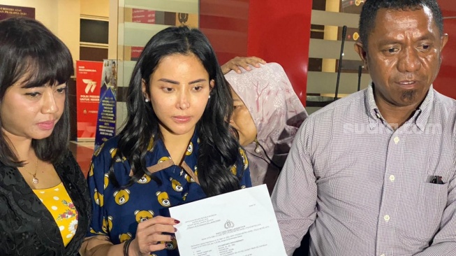 Mengaku Dianiaya, Ayu Aulia Polisikan Gege Fransiska