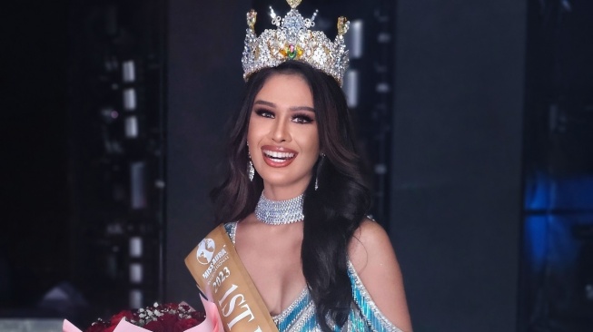 Sahida Sheikh meraih juara Runnerup Pertama di ajang Miss Aura International 2023 di Turki. [dokumentasi pribadi]