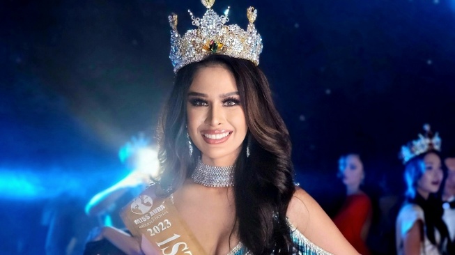 Sahida Sheikh meraih juara Runnerup Pertama di ajang Miss Aura International 2023 di Turki. [dokumentasi pribadi]