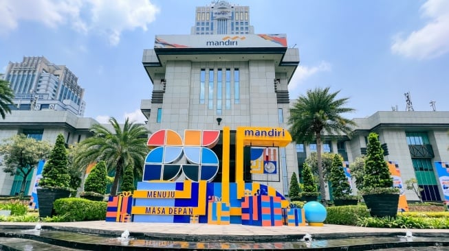 Melaju untuk Menuju Masa Depan, Bank Mandiri Menjadi Pionir Perdagangan Bursa Karbon