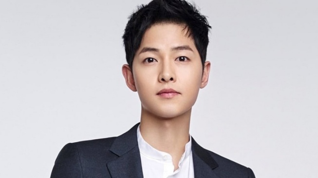 Bintangi Film 'Hopeless', Song Joong Ki Tak Ingin Jadi Pusat Perhatian