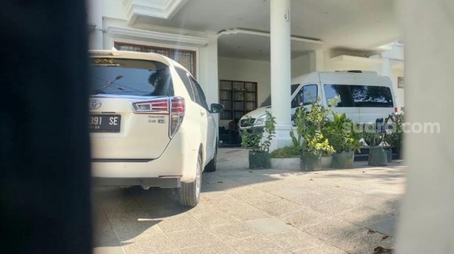 Geledah Rumah Mentan SYL di Makassar, KPK Sita Mobil Audi A6 hingga Dokumen Penting