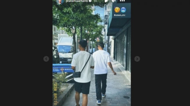 Pratama Arhan dan Asnawi Mangkualam terciduk ngedate bareng (Instagram/pratamaarhan8)