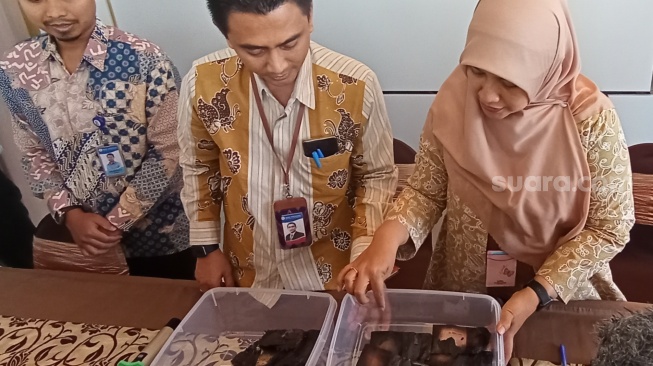 BI Solo Ganti Penuh Uang Warga Korban Kebakaran, Sudah Sesuai Persyaratan dan Terlihat Ciri Keasliannya