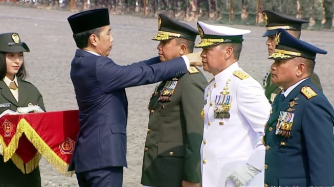 HUT TNI Ke-78, Tiga Jenderal Diberi Penghargaan Bintang Yudha Dharma