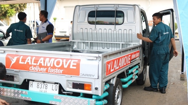 Uji emisi kolaborasi Lalamove-Suzuki Trada Group ini bertujuan membantu menjaga kualitas udara dan melindungi lingkungan [Lalamove-Suzuki Trada Group].