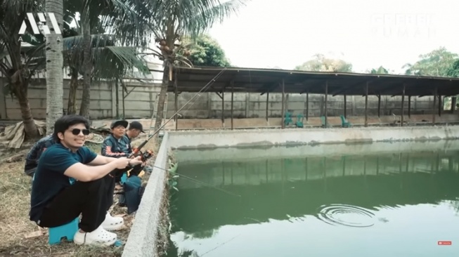 Rumah Adul (YouTube/AH)
