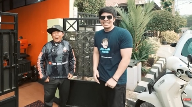 Rumah Adul (YouTube/AH)