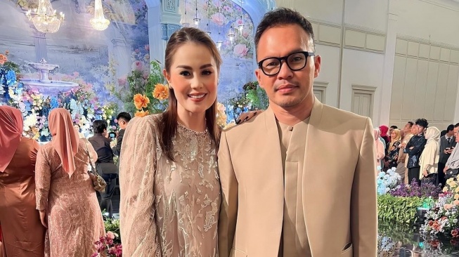 Jennifer Dunn Pamer Potret Bareng Anak-anaknya, Tuai Pro Kontra