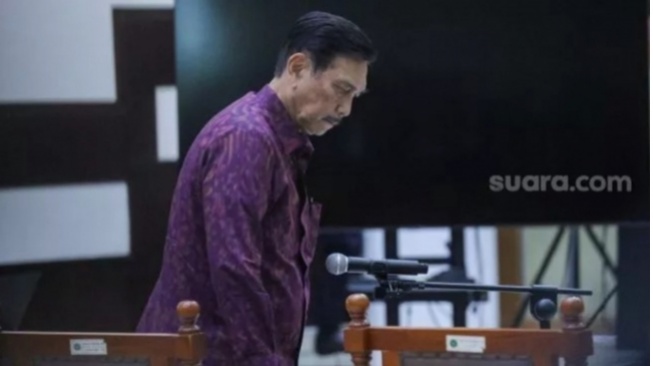 Luhut Binsar Diduga Sengaja 'Diumpetin' Keluarga di Singapura Saat Sakit: Tak Boleh Ditengok