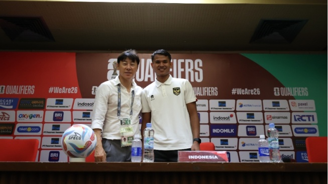 Shin Tae Yong dan Dimas Drajad (dok. pssi.org)