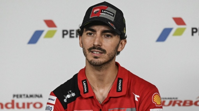 Menang Dramatis di MotoGP Mandalika, Pecco Bagnaia Tepati Janji ke Penggemar Indonesia