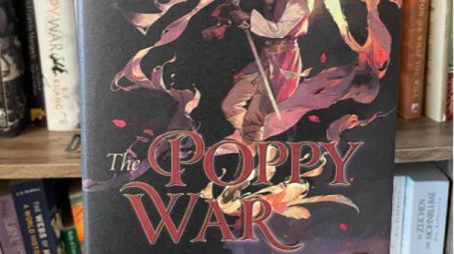 Ulasan Novel 'The Poppy War,' Kisah Fantasi tentang Peperangan yang Epik