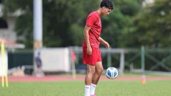 Rafael Struick Saat Berlatih Bersama Skuad Timnas Senior di Jakarta. (instagram.com/rafaelstruick)