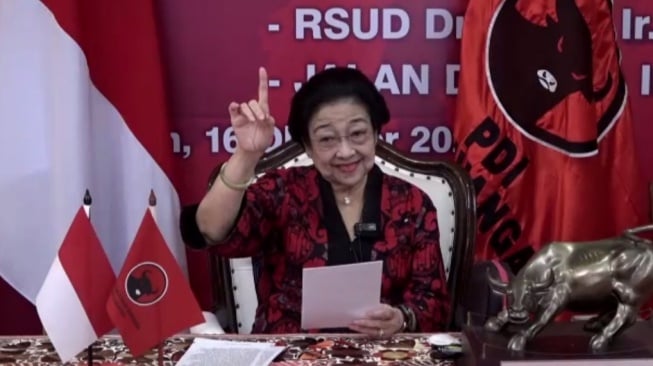 Megawati Masih Batuk Alergi Saat Umumkan Mahfud MD Jadi Cawapres, Bahaya Gak Sih Buat Lansia?