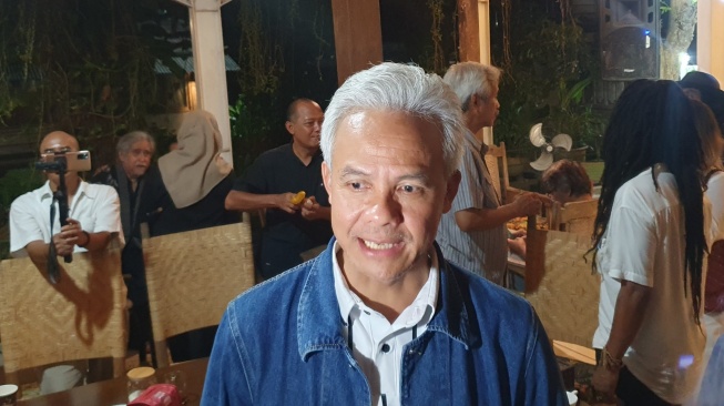 Pesan Ganjar Pranowo Usai MK Putuskan Batas Minimal Usia Capres dan Cawapres: Harus Kita Hormati Dong