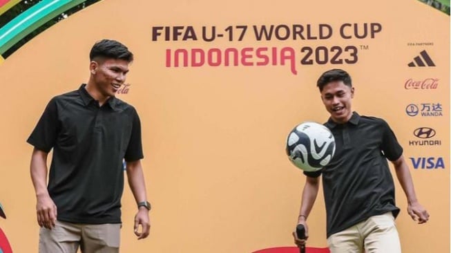 Dua Pemain Timnas Ini Turut Hadiri Trophy Experience, Netizen: Kasihan Mereka