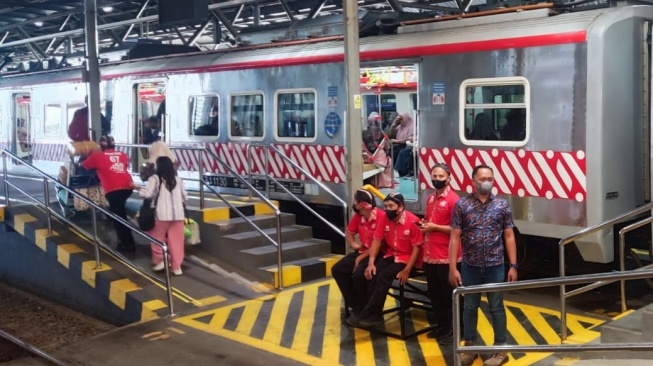 Jalur Sentolo  Wates Sudah Diperbaiki, Penumpang Bisa Gunakan KRL Tujuan Kutoarjo