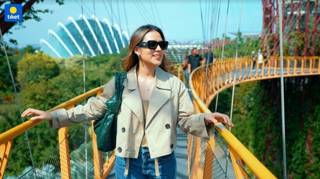 Raisa liburan ke Singapura. (Dok: Tiket.com)