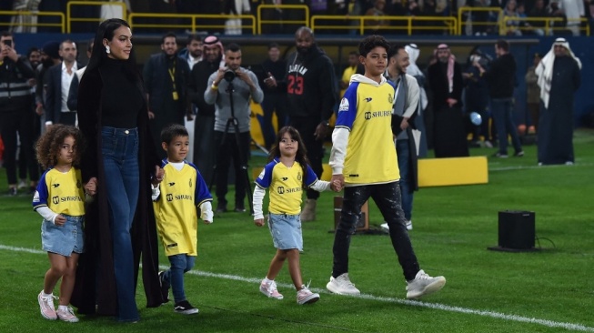 Putra Cristiano Ronaldo Resmi Gabung Tim Muda Al Nassr, Mimpi Main Bareng sang Ayah Terwujud?