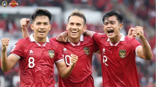 Witan Sulaeman, Egy Maulana Vikri dan Pratama Arhan merayakan gol bersama (instagram/@pssi)